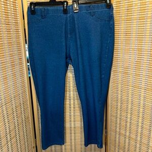 Capri Style stretchy Jeans